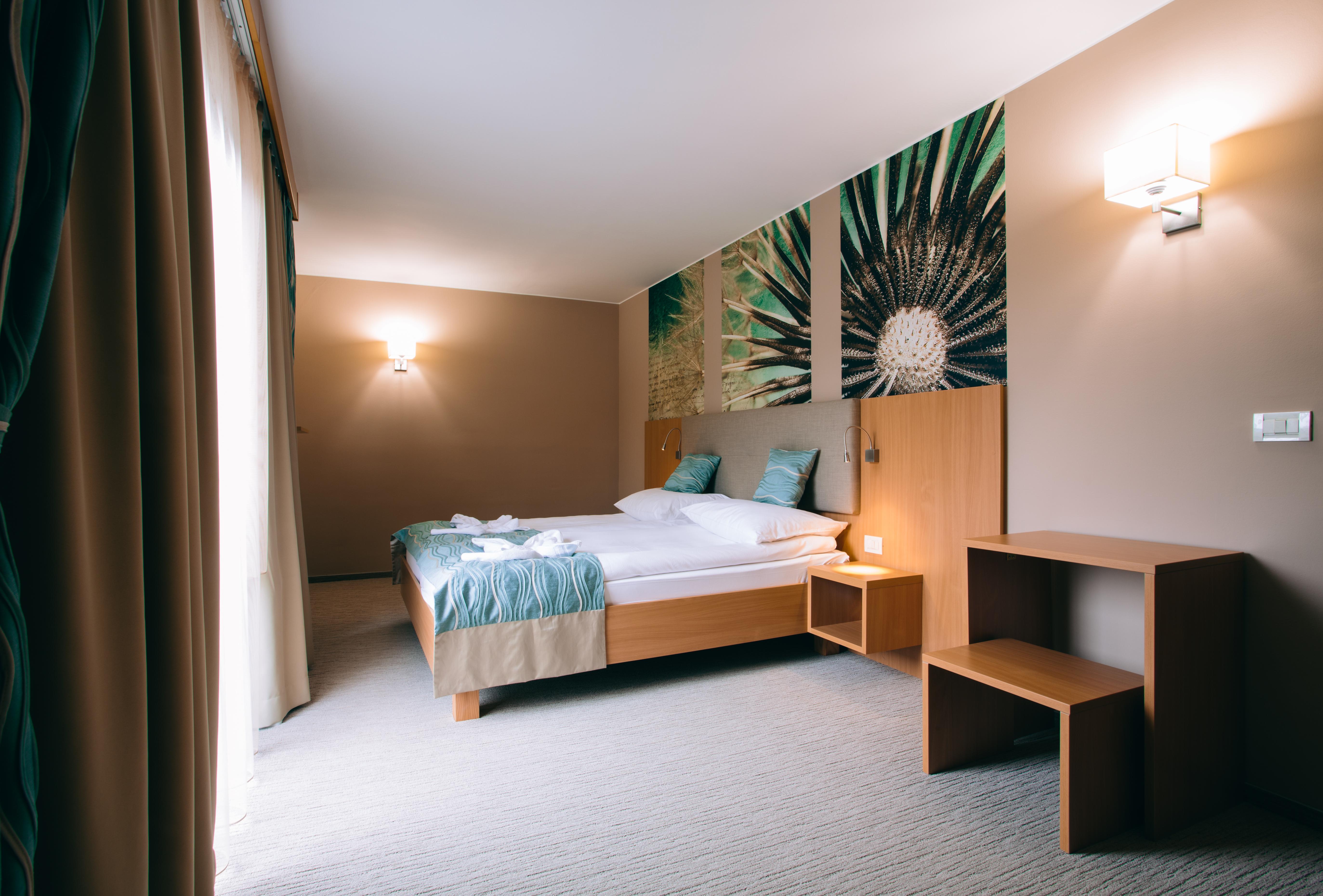 Hotel Vita - Terme โดแบร์นา ภายนอก รูปภาพ