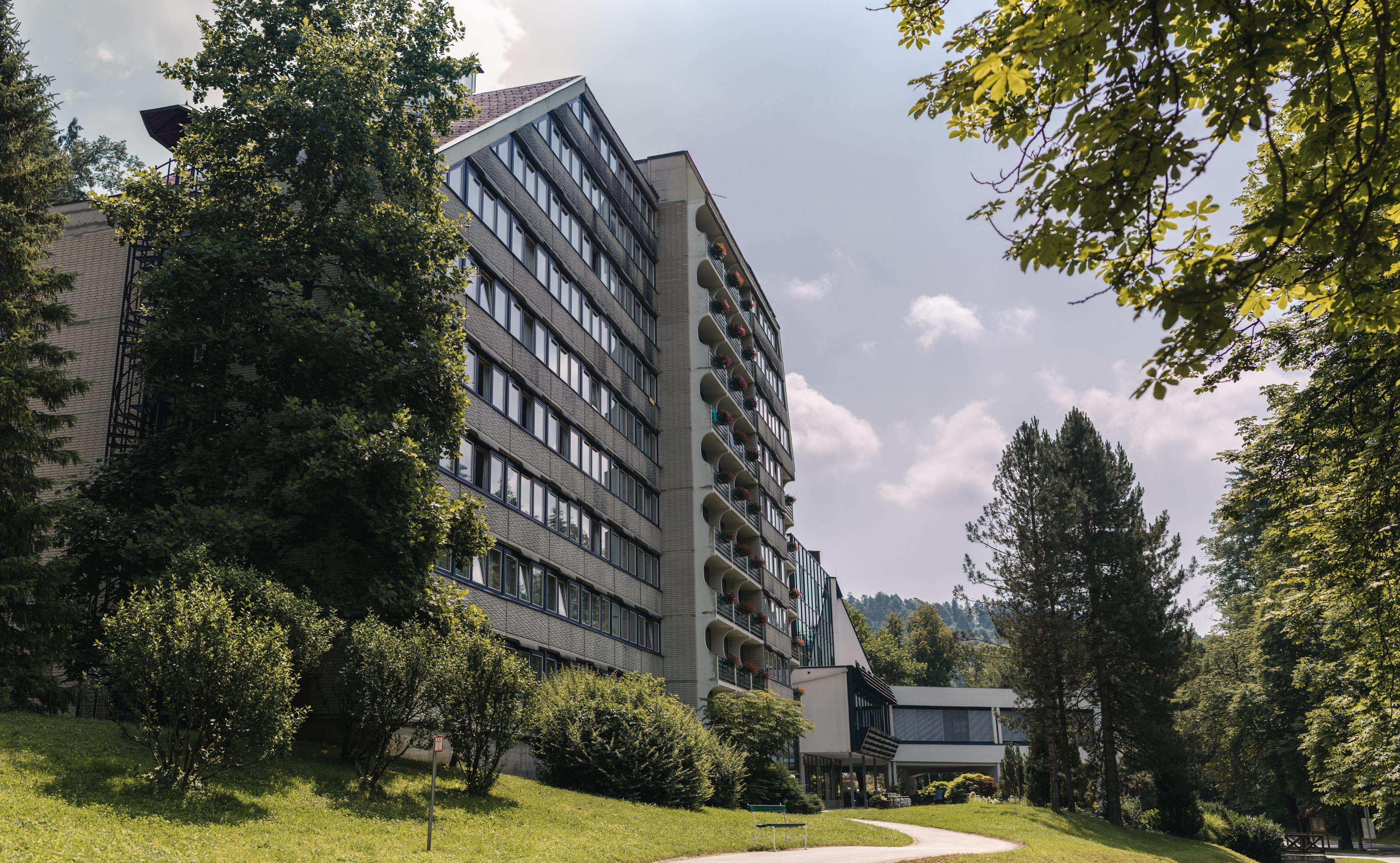 Hotel Vita - Terme โดแบร์นา ภายนอก รูปภาพ